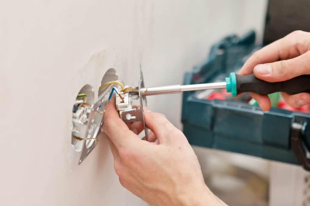 The Difference Between Hardwired and Plug-In Installations